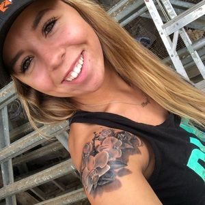 Meet your Posher, Anna